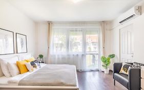 Sunny Balcony - Cute And Cozy